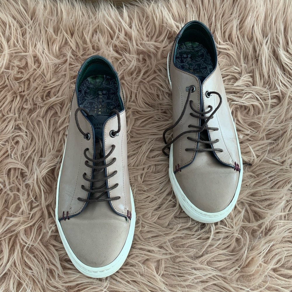 Men’s Ted Baker sneakers size 8